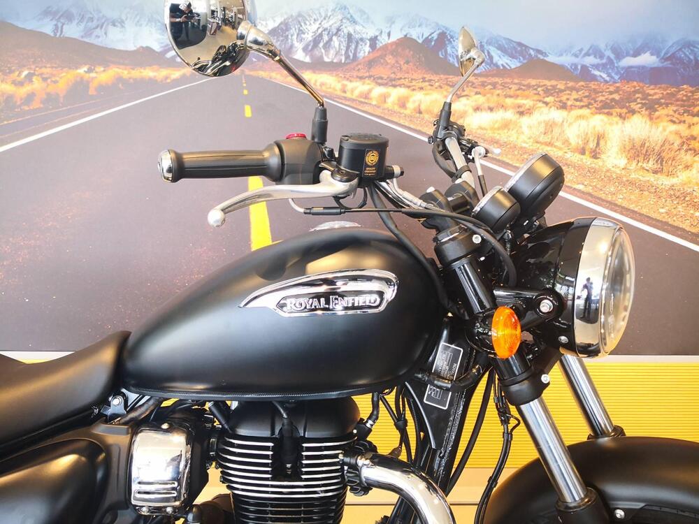 Royal Enfield Meteor 350 Stellar (2021 - 26) (5)