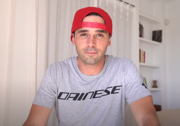 &quot;Troppo odio nel motosport&quot;: Luca Salvadori fa causa dopo i continui commenti pesanti sui social [VIDEO]