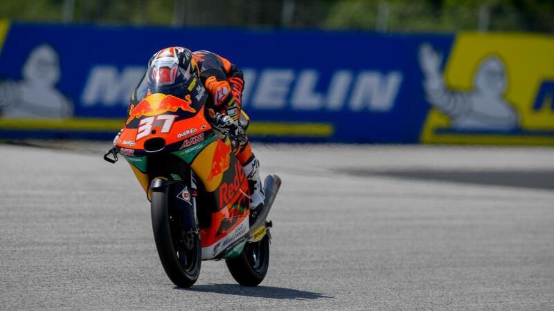 MotoGP 2021. GP di Stiria al Red Bull Ring: Pedro Acosta vince in Moto3, a Marco Bezzecchi la Moto2