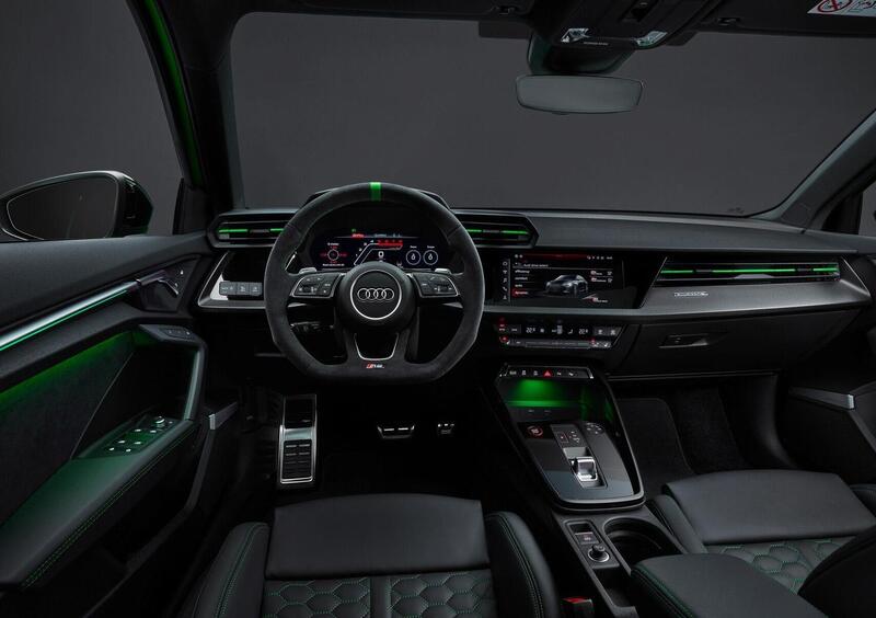 Audi RS 3 (2021-->>) (28)