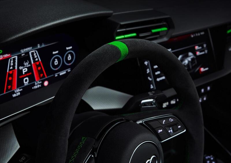 Audi RS 3 (2021-->>) (40)