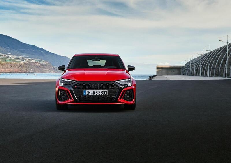 Audi RS 3 Sportback (2021-->>) (25)