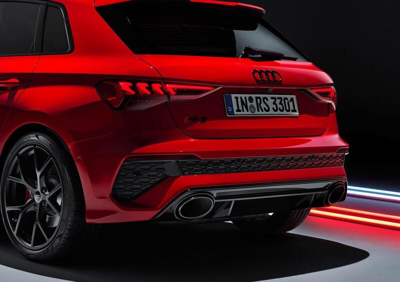 Audi RS 3 Sportback (2021-->>) (39)