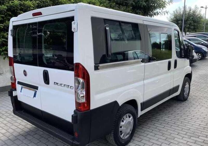 Fiat Ducato Furgone vetrato (2006-23) (19)