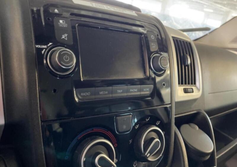 Fiat Ducato Furgone vetrato (2006-23) (24)