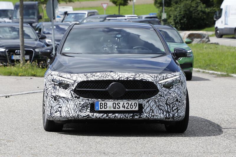 Mercedes Classe A: al debutto il restyling [FOTO SPIA]