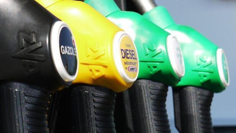 Carburanti alternativi: ecco cosa potrebbe sostituire l&#039;elettrico