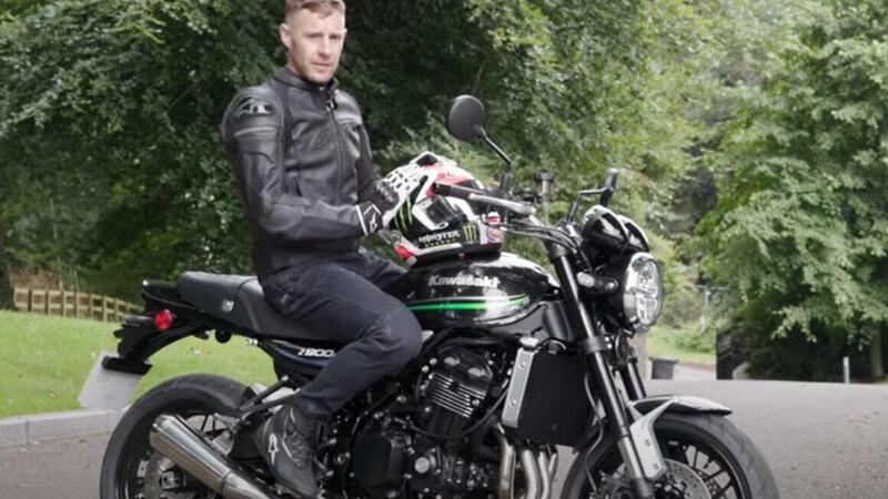 Jonathan Rea passa alla Kawasaki Z900RS