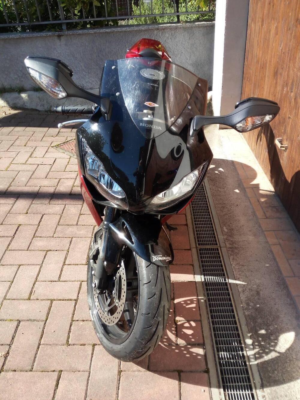 Honda CBR 1000 RR Fireblade (2008 - 11) (4)