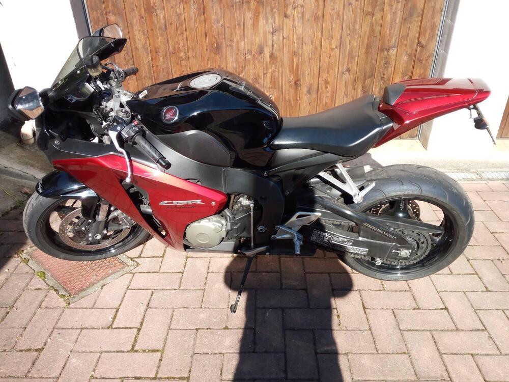 Honda CBR 1000 RR Fireblade (2008 - 11) (6)