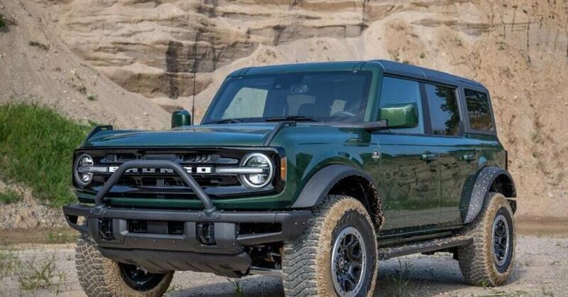 Ford Bronco si rif&agrave; il colore per il 2022