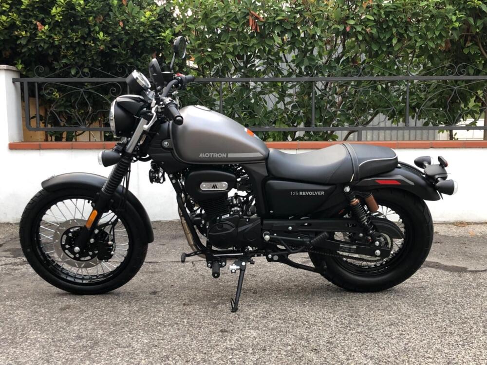 Motron Motorcycles Revolver 125 (2021 - 25) (2)