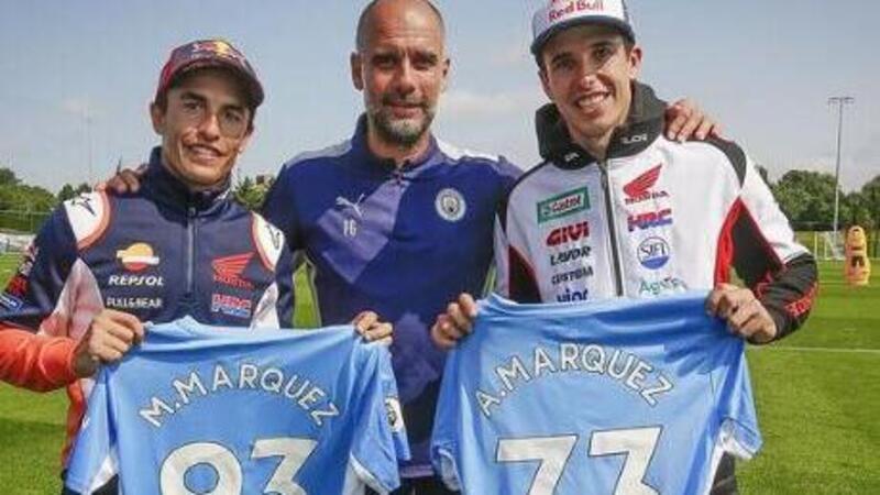 MotoGP 2021. Alex e Marc Marquez a scuola calcio da Pep Guardiola [VIDEO e FOTO]