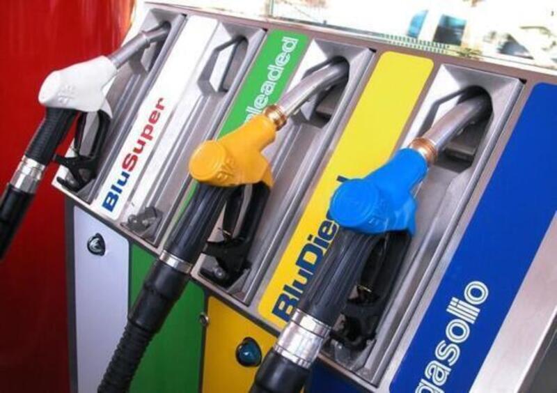 Consumi petroliferi, con il ritorno alla &quot;zona bianca&quot; la spinta per la crescita