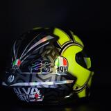 Luca Salvadori omaggia Valentino Rossi, la livrea del casco è speciale [FOTO]