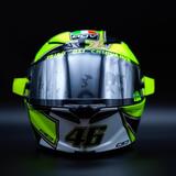 Luca Salvadori omaggia Valentino Rossi, la livrea del casco è speciale [FOTO] 2