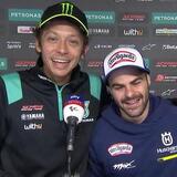 Valentino Rossi e Romano Fenati: siparietto al parco chiuso. Ma dietro c’è molto di più [VIDEO] 3