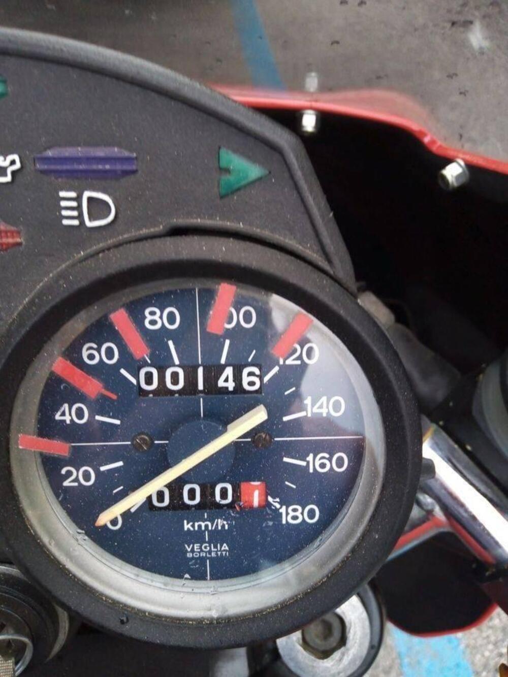 Moto Guzzi V35 Imola (6)