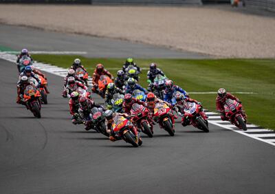 MotoGP 2021. GP di Gran Bretagna a Silverstone: gli scatti più belli [GALLERY]