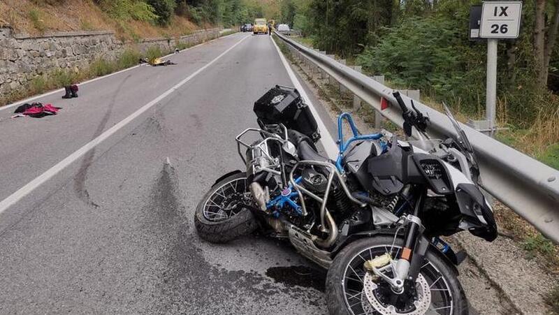 Vinadio: capriolo colpisce una moto, centauro cade e perde la vita