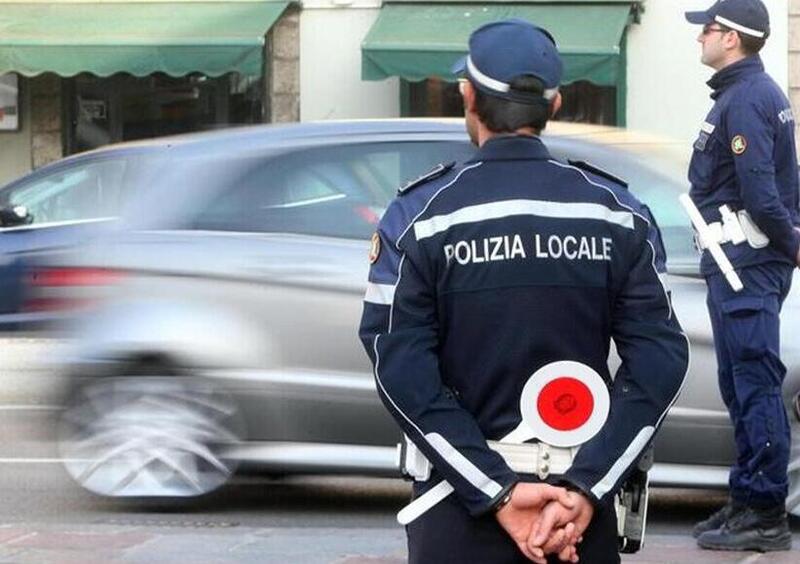 Cosenza: &quot;sorvegliato speciale&quot; esce in moto con un altro pregiudicato, arrestato