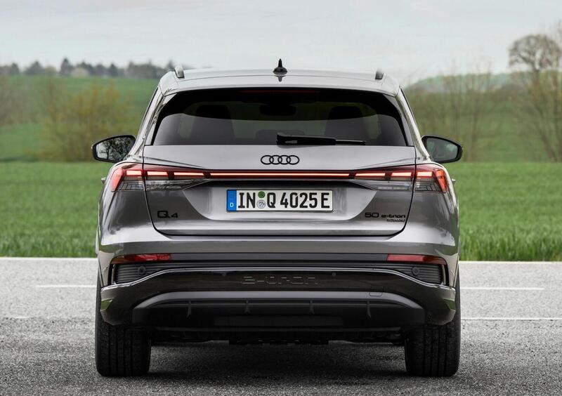 Audi Q4 (2021-->>) (4)