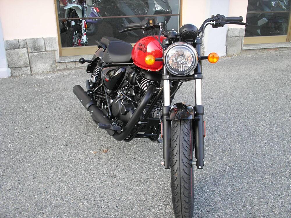 Royal Enfield Meteor 350 Fireball (2021 - 25) (2)