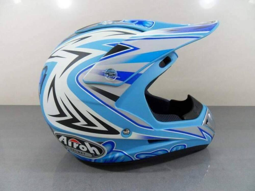 casco AIROH (2)