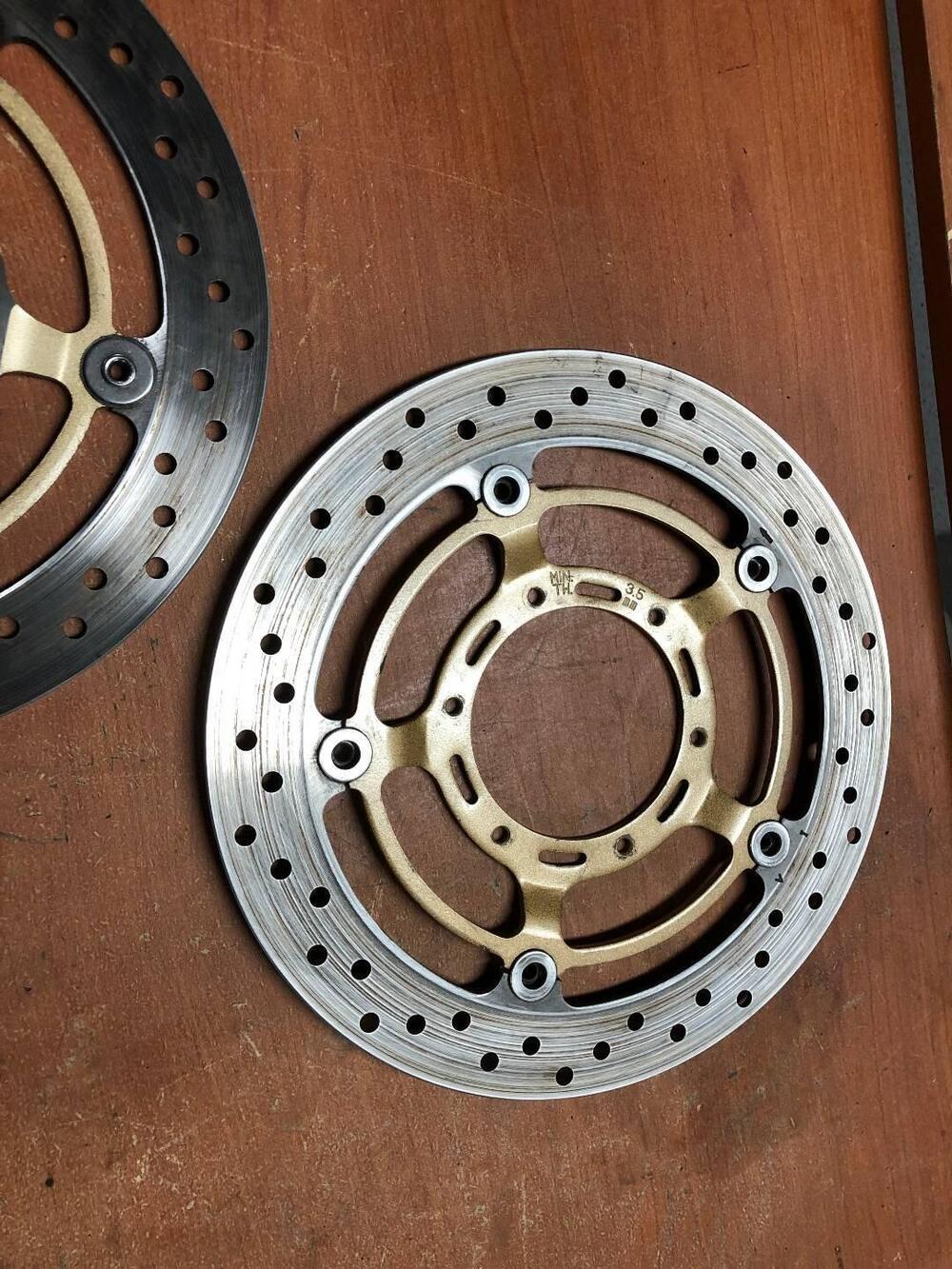 Dischi freno anteriori originali Honda (4)