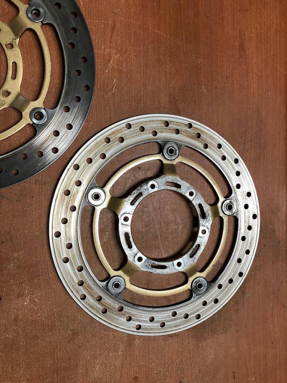 Dischi freno anteriori originali Honda (5)