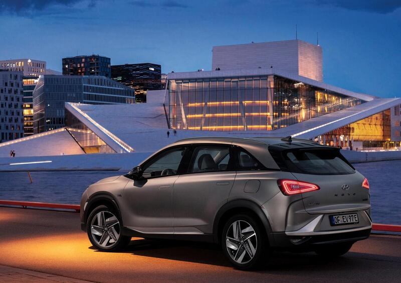 Hyundai Nexo (2021-->>) (10)