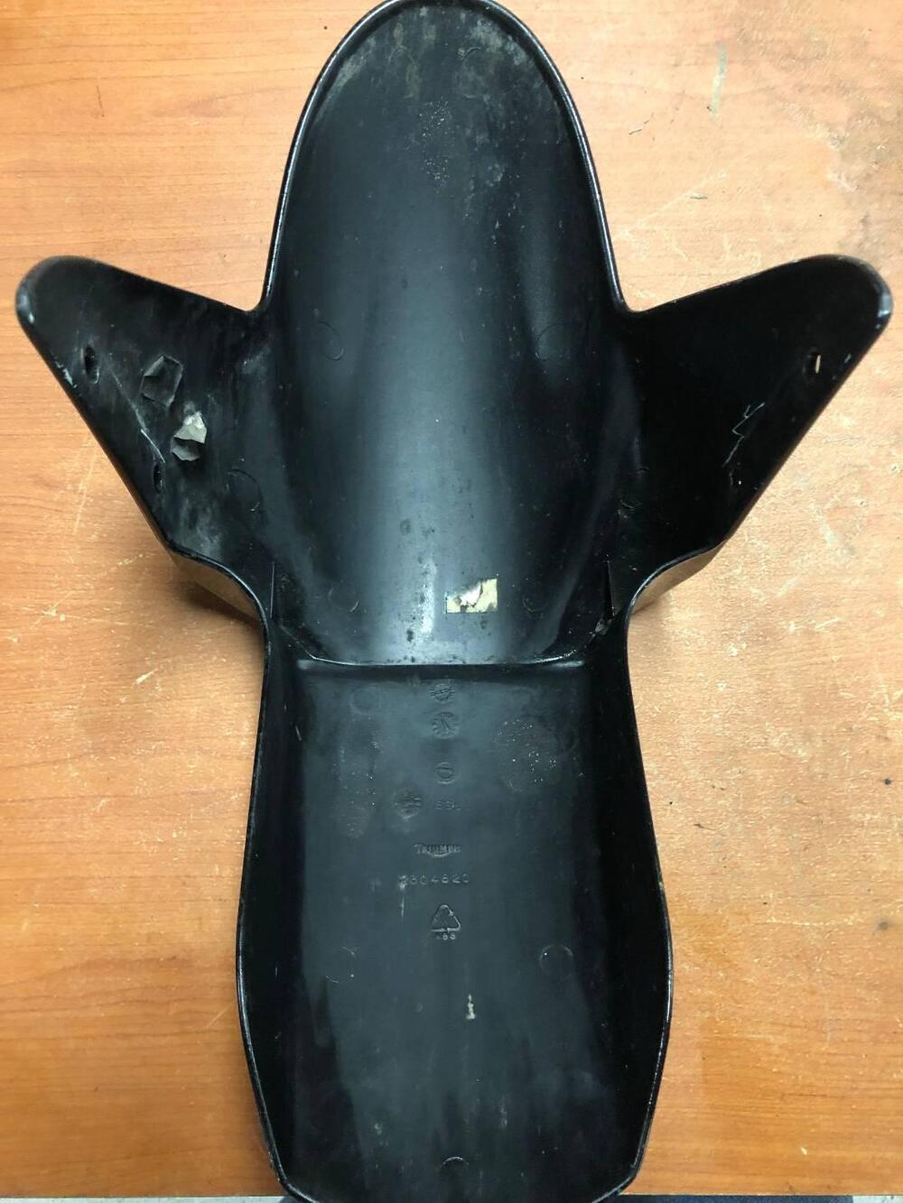 Parafango Triumph 1050 '05-'10 (3)