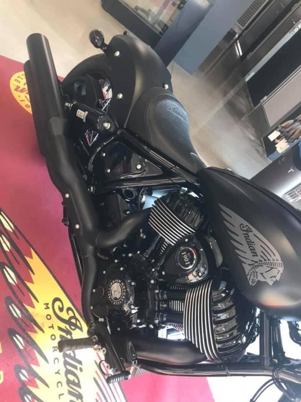 Indian Chief 1890 Bobber Dark Horse (2021 - 26) (3)