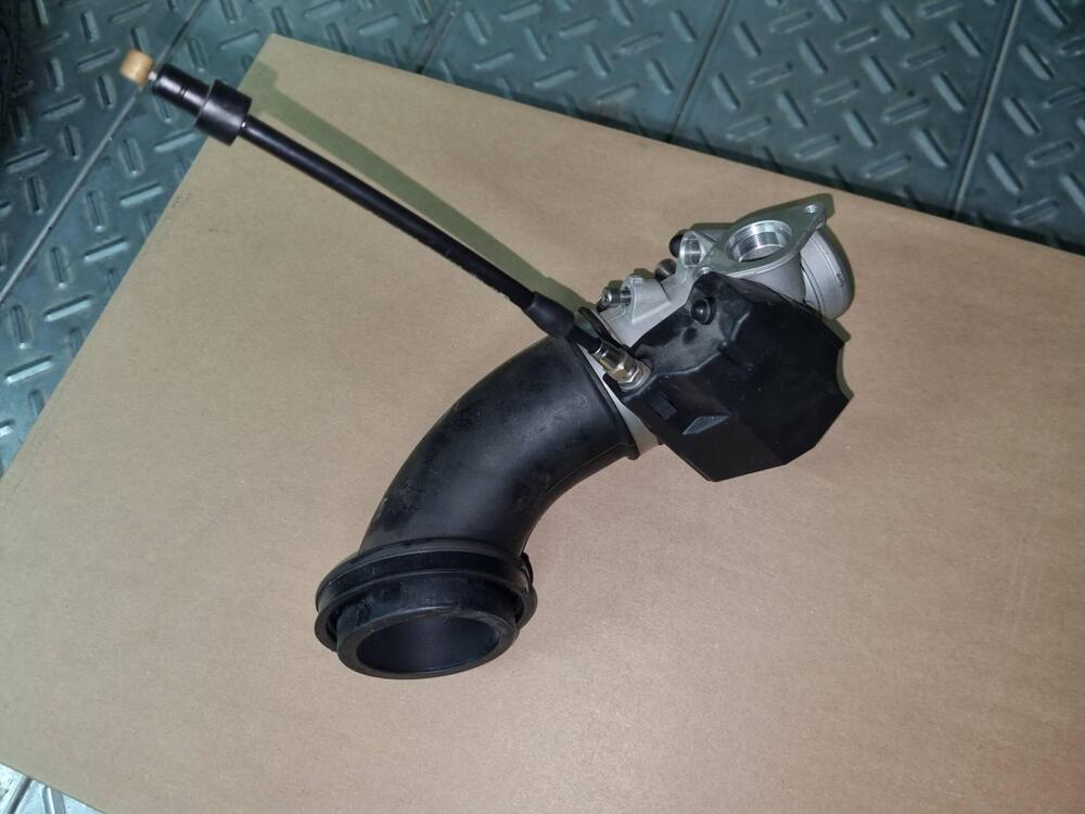 Valvola a farfalla sinistra BMW