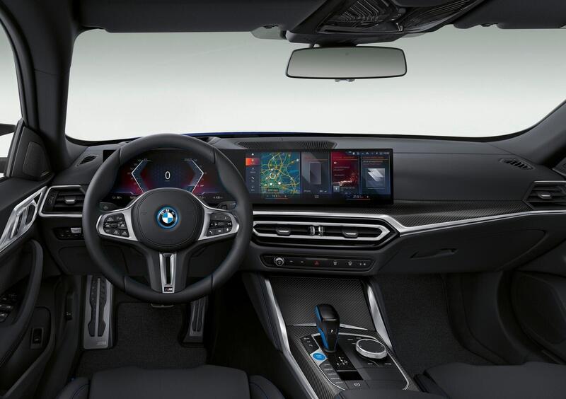 BMW i4 (32)