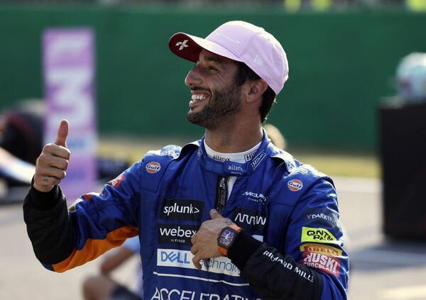 [VIDEO] Perth, la citt&agrave; di Daniel Ricciardo, in subbuglio per la vittoria a Monza: il video dei festeggiamenti
