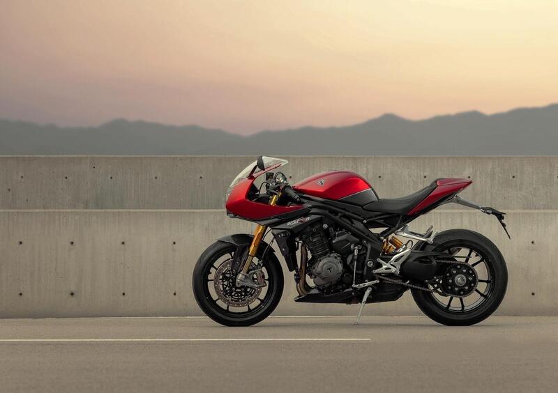 Triumph Speed Triple 1200 Speed Triple 1200 RR (2022 - 25) (9)