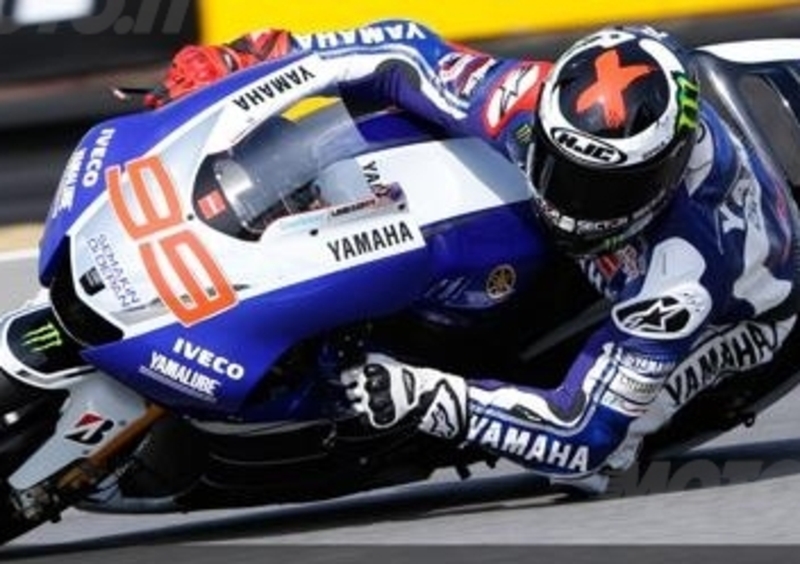 Lorenzo &egrave; il pi&ugrave; veloce nelle libere del venerd&igrave; a Phillip Island