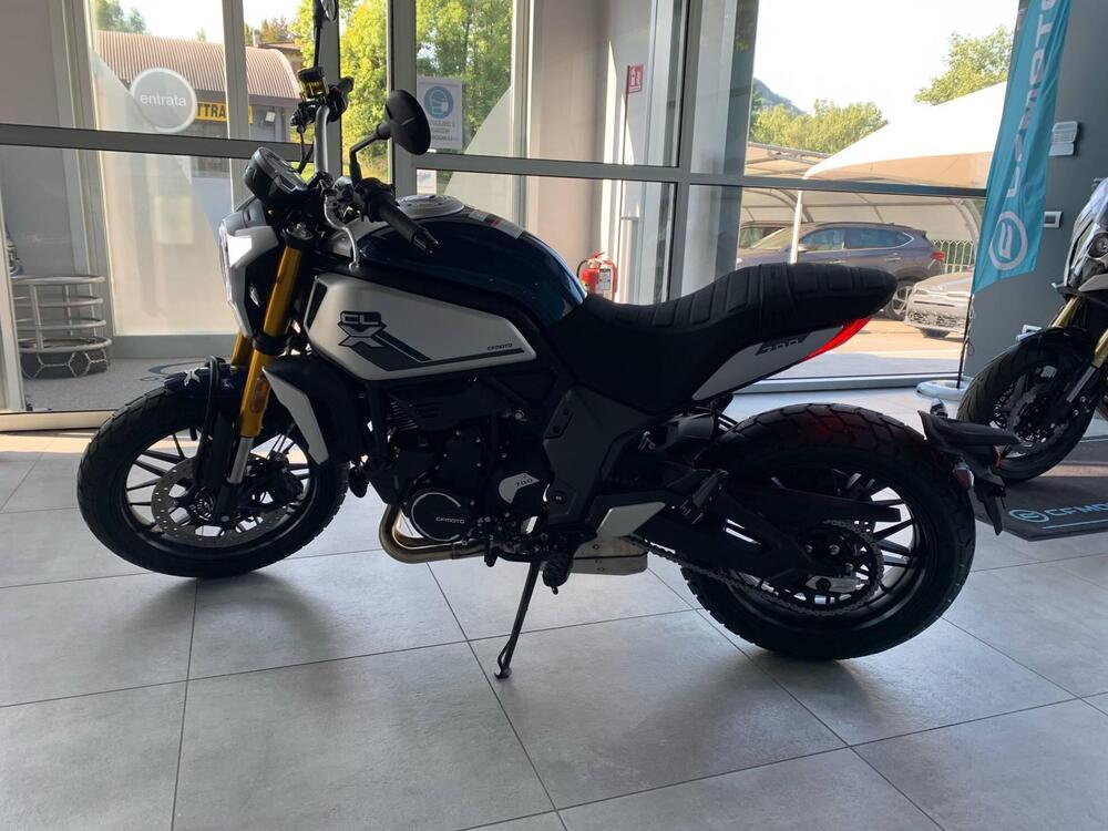 CFMOTO 700CL-X Heritage (2021 - 25) (5)
