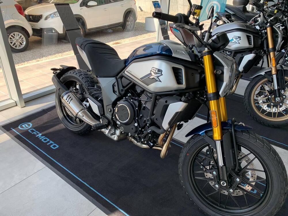 CFMOTO 700CL-X Heritage (2021 - 25)