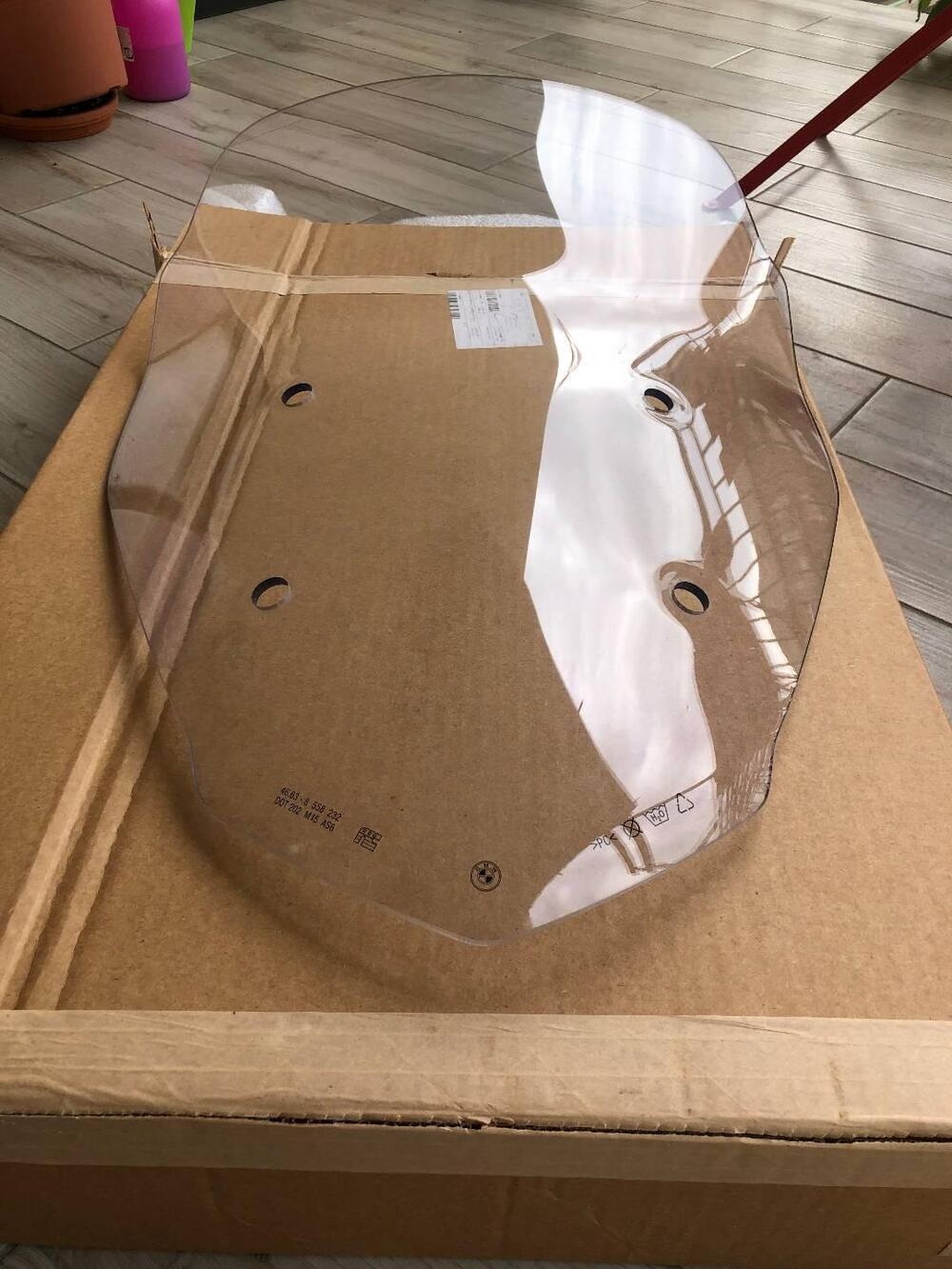 Parabrezza bmw C400gt originale normale (2)