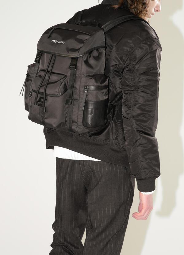 Premiata zaini FW21: quando il backpack da viaggio incontra lo stile