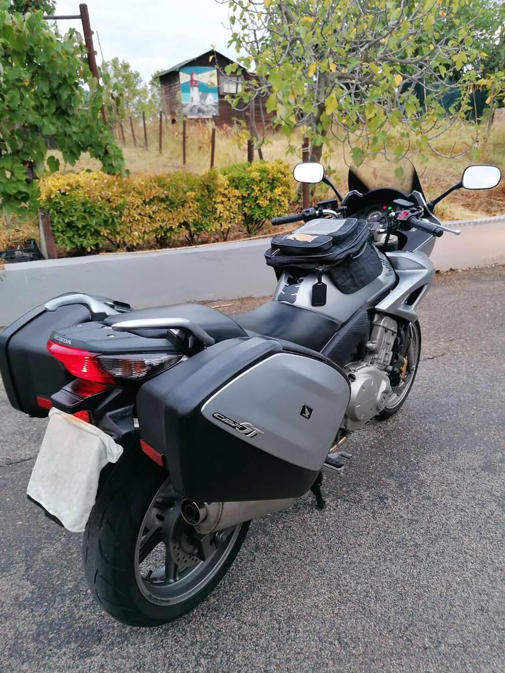 Honda CBF 1000 ST (6)