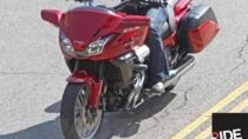 Honda CTX 1300, prime foto spia