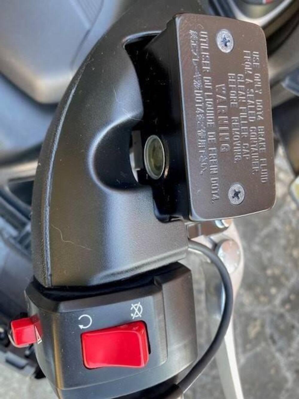 Suzuki Burgman AN 650 Executive ABS (2013 - 17) (7)