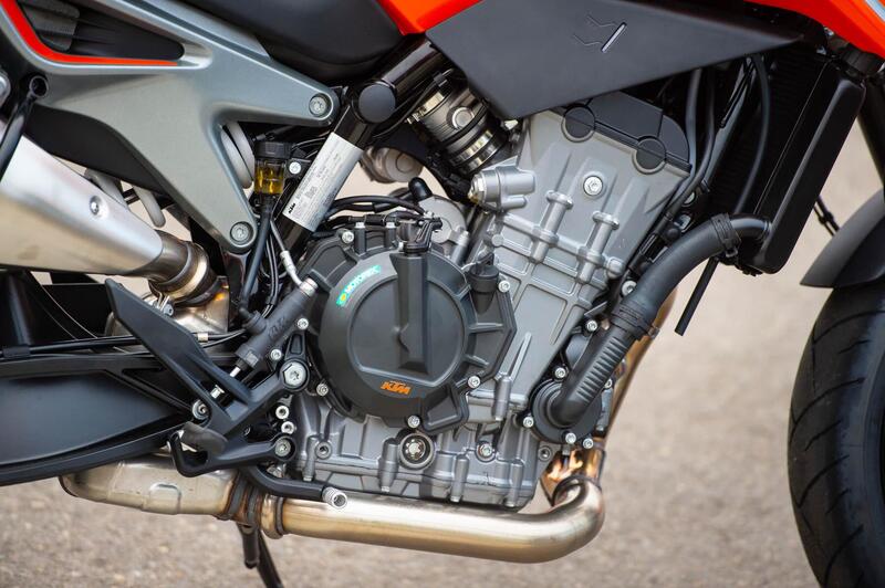 Il motore KTM LC8c