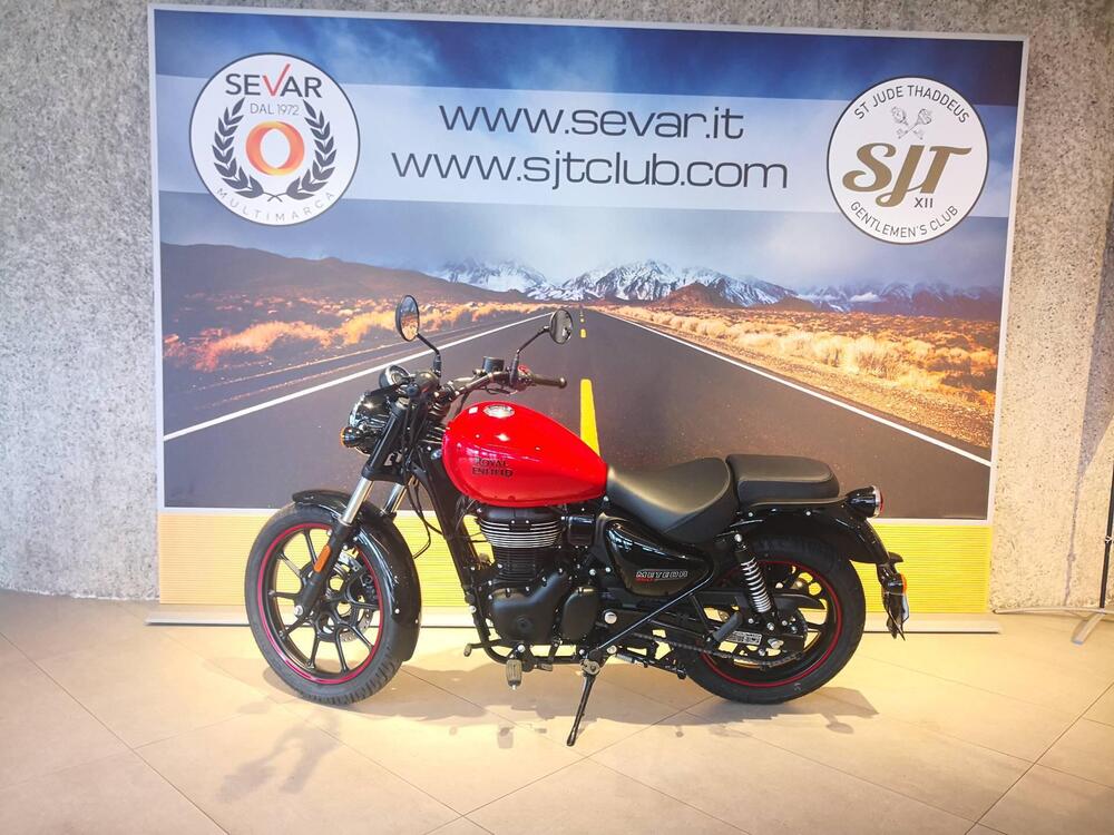 Royal Enfield Meteor 350 Fireball (2021 - 25) (10)