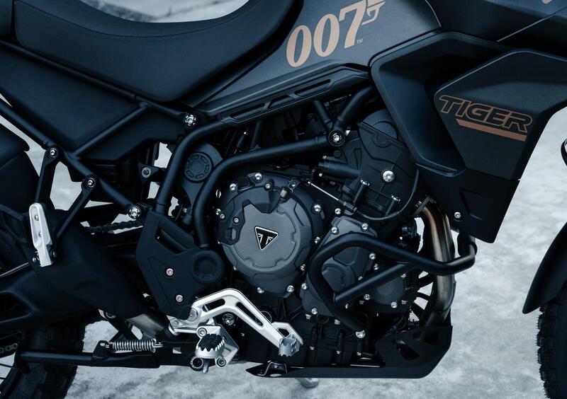 Triumph Tiger 900 Tiger 900 Bond Edition (2021 - 23) (8)