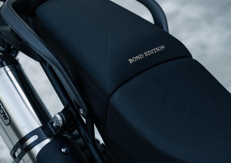 Triumph Tiger 900 Tiger 900 Bond Edition (2021 - 23) (11)