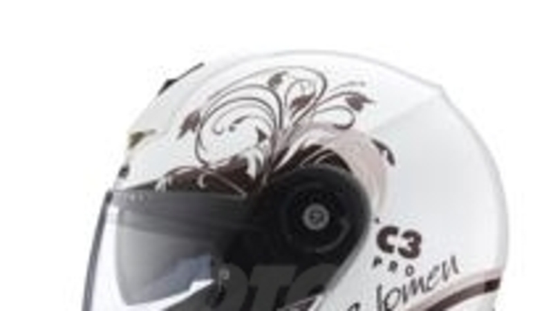 Schuberth presenta il C3 PRO in versione Women